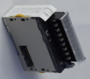 CJ1W-AD081-V1 OMRON PLC CJ1 ANALOGUE IN UNIT 8POINTS Volt & Amp CJ1W AD081