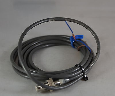 E2E-X2D1-N  -  Omron  -  Inductive Proximity Sensor