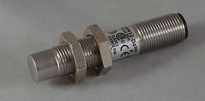 871TM-DH4NN12-D4  -  Allen Bradley  -  Inductive Proximity Sensor