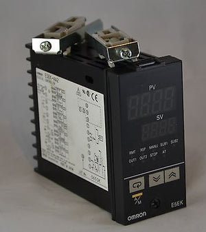 E5EK-AA2 OMRON Temperature Controller E5EK - E5EKAA2-AC100-240