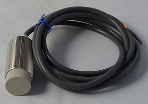 E2E2-X18MB2 OMRON E2E2 X18MB2 Rugged Inductive Proximity Sensor IP67 PNP DC
