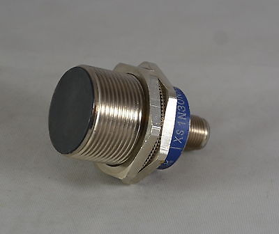 XS1N30NA349D  -  Telemecanique  -  Proximity Inductive Sensor