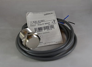 E2E-X10E2  -  Omron  -  Proximity Sensor
