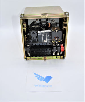 1875508 - CV2-A011AA1  -  ABB CV2 UNDER VOLTAGE RELAY