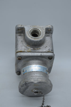 AR-348  -  EATON CORPORATION CROUSE HINDS AR RECEPTACLE