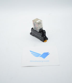 LOT OF 4 - MY2 AC110/120 (S) WITH SOCKET PYF14A-E  -  OMRON MY2 RELAY