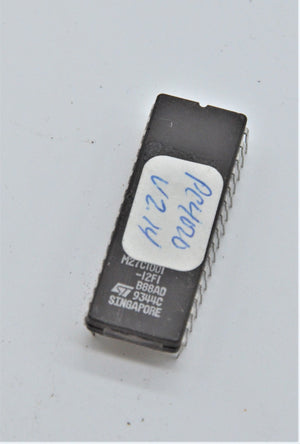 M27C100112F1 - lot of 10  -  ST MICRO M27 MEMORY IC