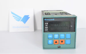 DC3005-0-000-1-C300-0111  -  HONEYWELL DC3005 TEMPERATURE / PROCESS CONTROL