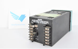 DC3005-0-000-1-C300-0111  -  HONEYWELL DC3005 TEMPERATURE / PROCESS CONTROL