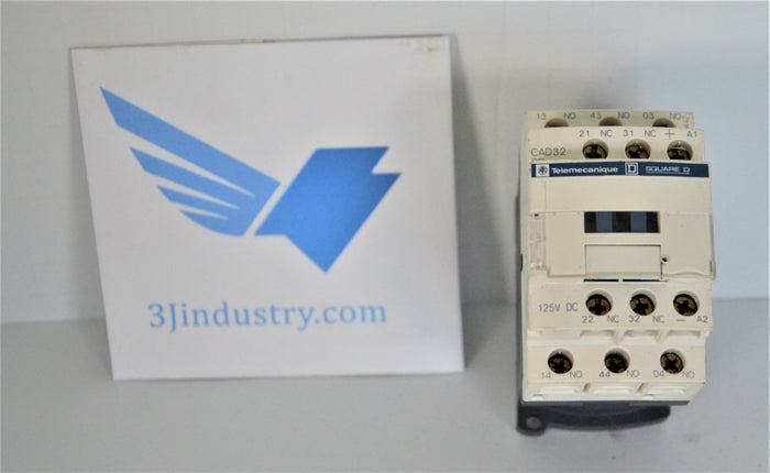 CAD32GD WITH LAD4TGDL  -  SCHNEIDER ELECTRIC TELEMECANIQUE CAD RELAY