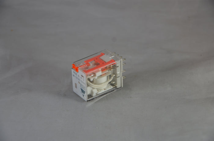 Lot of 8 Relay - RMIA-45  -  Carlo Gavazzi   -  Midi Industrial Relay  -  CARLO GAVAZZI RMIA Relay - High switching power, Small size, 4 poles configuration, AC coils 6 to 230VAC, DC coils 5 to 110VDC