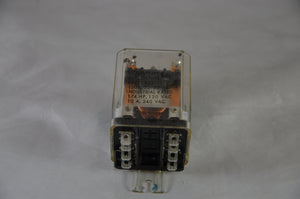 Lot of 1 Relay - KUP-11A55F  -  Guelph  -  General Purpose Relay  -  GUELPH KUP Relay - Electromechanical Relay 120VAC 2.25KOhm 10A DPDT, 73.7mm 35.71mm 38.89mm, Bracket Industrial Relay