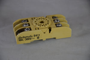 Lot of 1 Relay - S411  -  Electromatic  -  Electromatic Socket  -  ELECTROMATIC S Connector - Socket, 11-Pin Circular, Spec 704 Relay 220 VAC
